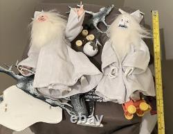 Santa Clause Is Coming To Town 2004 Memory Lane Winter/winter Warlock Figure Lot