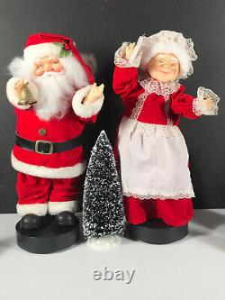 Santa and mrs claus display doll figures Christmas decoration moves sound