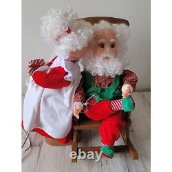 Santa's best Animated kiss Mrs Claus figure motionette Xmas