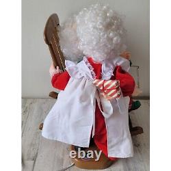 Santa's best Animated kiss Mrs Claus figure motionette Xmas