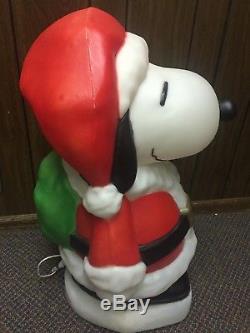 Snoopy Santa Claus Christmas Blow Mold Lighted 32 In