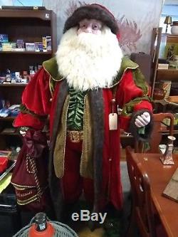St. Nick, Santa Claus Christmas Holiday Collectable Figurine 6 Feet Tall(S/R)