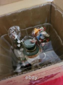 The International Santa Claus Collection Lot Of 6 Christmas Figures New