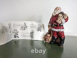 The Legend Of Santa United Design 1986 Standing Figure with Pups