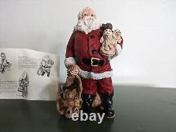 The Legend Of Santa United Design 1986 Standing Figure with Pups