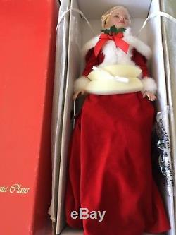 Tonner Classic MRS. SANTA CLAUS 16 Vinyl Full Figure DOLL Dressed withStand NO HAT