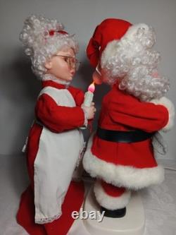 VINTAGE Santa & Mrs Clause Set Animated Collectible Holding A Candle 20 Tall