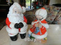 VTG 1980's Atlantic 14 Ceramic Winking Santa & Knitting Mrs. Claus Figures