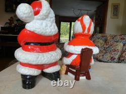 VTG 1980's Atlantic 14 Ceramic Winking Santa & Knitting Mrs. Claus Figures