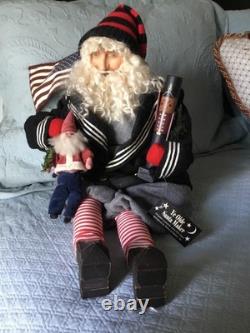 VTG Dee Gann Ye Olde Santa Maker Figure House of Hatten Flag Wood Dolls TAGGED