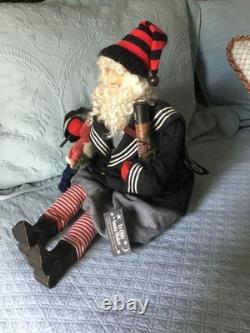 VTG Dee Gann Ye Olde Santa Maker Figure House of Hatten Flag Wood Dolls TAGGED