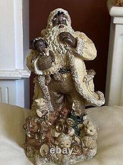 Vintage 10 Santa Claus Black African American Resin Figure little girl and Cats