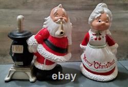 Vintage 1976 Mr Mrs Santa Claus w Stove Hand Painted Ceramic Figures HTF