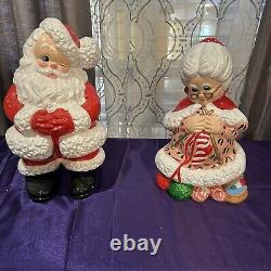 Vintage 1980's Christmas Mr. & Mrs. Santa Claus Ceramic Figurines Atlantic Mold