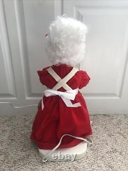 Vintage 1990s Santas Best Animated Mrs Claus Figure 20 Tall with Box Christmas