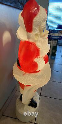 Vintage 44 Christmas Santa Claus Blow Mold Lighted With List Yard Decorations
