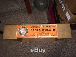 Vintage 50s/60s Huge 26 Diameter Electric Noma Santa Claus Christmas Wreath, Box
