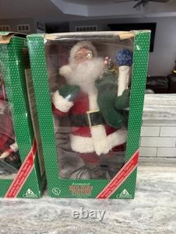 Vintage Animated Santa & Mrs. Claus Figure Set Head And Arm Movement Tested