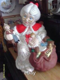 Vintage Ceramic Mrs Santa Claus Christmas Figure Rare Atlantic Mold Handpainted