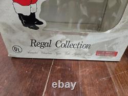 Vintage Christmas MOTION 21 Animated Santa & Mrs Claus Moving Figures