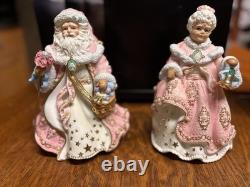 Vintage Danbury Mint Victorian Santa and Mrs. Claus working Musical Figurines Vintage Danbury Mint Victorian Santa and Mrs. Claus working Musical Figurines