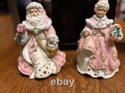 Vintage Danbury Mint Victorian Santa and Mrs. Claus working Musical Figurines Vintage Danbury Mint Victorian Santa and Mrs. Claus working Musical Figurines