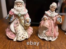 Vintage Danbury Mint Victorian Santa and Mrs. Claus working Musical Figurines Vintage Danbury Mint Victorian Santa and Mrs. Claus working Musical Figurines