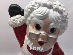 Vintage Glen View Mold Ceramic Santa And Mrs. Claus Figures