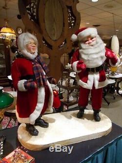 Vintage Harold Gale 40 Mechanical Store Display Mr/Ms Santa Claus