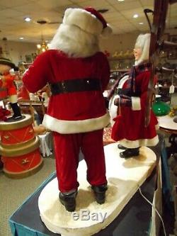 Vintage Harold Gale 40 Mechanical Store Display Mr/Ms Santa Claus