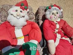 Vintage Lillian Vernon Life Size Plush Santa and Mrs Claus Fabric Figures RARE