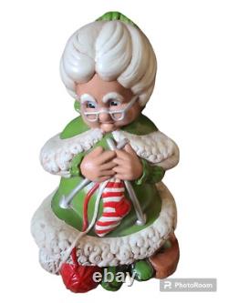 Vintage Mr. And Mrs. Santa Claus 1970's Style Christmas Ceramic Mold Figures