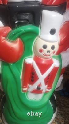 Vintage Mr. & Mrs. Santa Clause Blowmolds 39 Tall