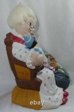 Vintage Mrs Claus Statue Ceramic 16 Santa Figure Atlantic Mold Handpainted