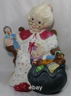 Vintage Mrs Claus Statue Ceramic 16 Santa Figure Atlantic Mold Handpainted