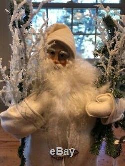 Vintage RARE Lynn Haney Handcrafted Santa Claus #1040 Winter Wonderland EUC