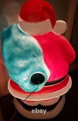 Vintage Santa Claus & Bear Blow Mold Christmas Holiday Lawn Figure 40 Lighted