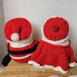 Vintage Santa & Mrs Claus Handmade Crochet Christmas Decor Kitschy Retro 70s