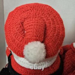 Vintage Santa & Mrs Claus Handmade Crochet Christmas Decor Kitschy Retro 70s