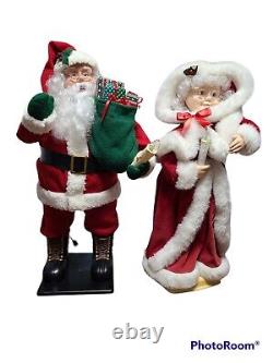 Vintage Santa claus An Mrs Claus 24 Moving Figures