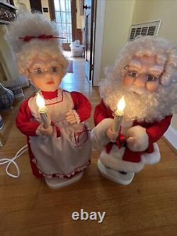 Vintage Santa's Best Christmas Animated Mr. And Mrs. Claus Figures 24