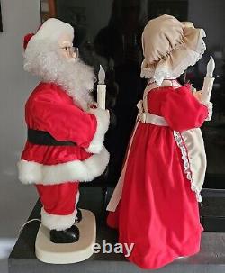 Vintage Santa's Best Rennoc Christmas Animatronic Mr & Mrs Claus Figures