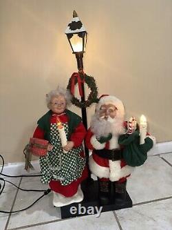 Vintage Trim A Home Mr Mrs Santa Claus Motion-ettes Animated Figure WithLamp