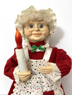 Vtg 92 Telco Motionettes Christmas Animated Figure Santa Mrs Claus Lamp Post Set