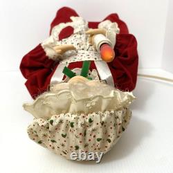 Vtg 92 Telco Motionettes Christmas Animated Figure Santa Mrs Claus Lamp Post Set