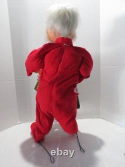 Vtg Annalee Santa & Mrs Claus 30 Figures-matching Cloths-self Standing