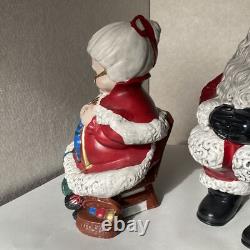 Vtg Atlantic Mold Winking Santa Mrs. Claus Christmas Figures 1980s Ceramic 15