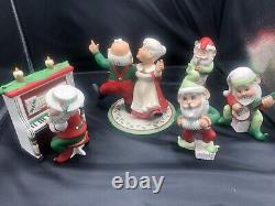 Vtg Musical Dancing Rotating Santa Elves Ragtime Band Christmas Party Ceramic