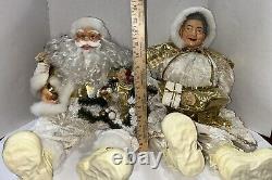 Vtg RARE White Christmas Mr. & Mrs. Santa Claus Figures Old World Showcase