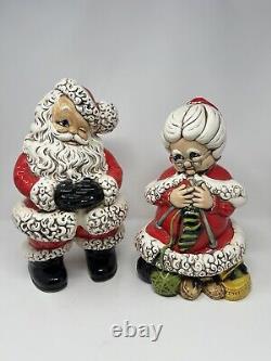 Winking Santa & Mrs. Claus Atlantic Mold Painted Ceramic Figures 70's Vtg